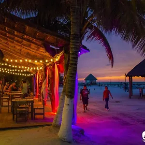 Cabañas Casa Maya Frente Al Mar Isla Holbox